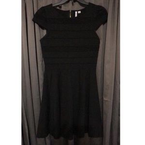 Elle black mini dress